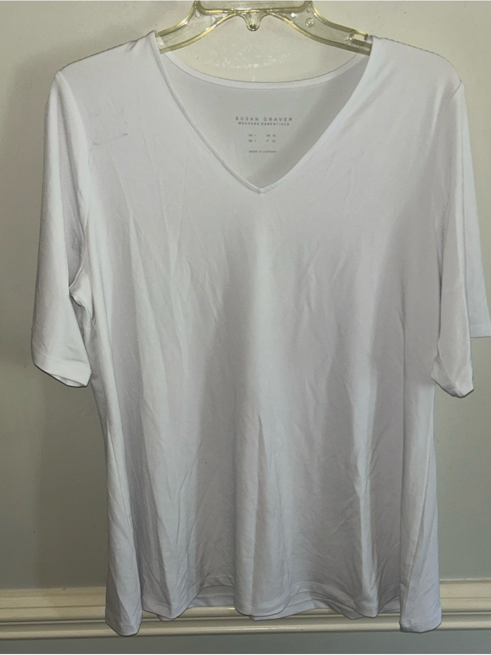 Susan Graver White V-Neck Short Sleeve Tee